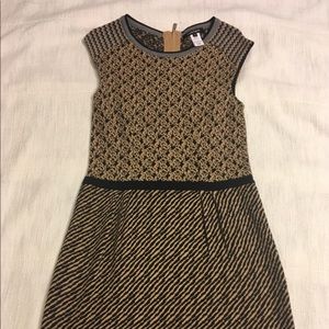 100% gorgeous sleeveless wool dress